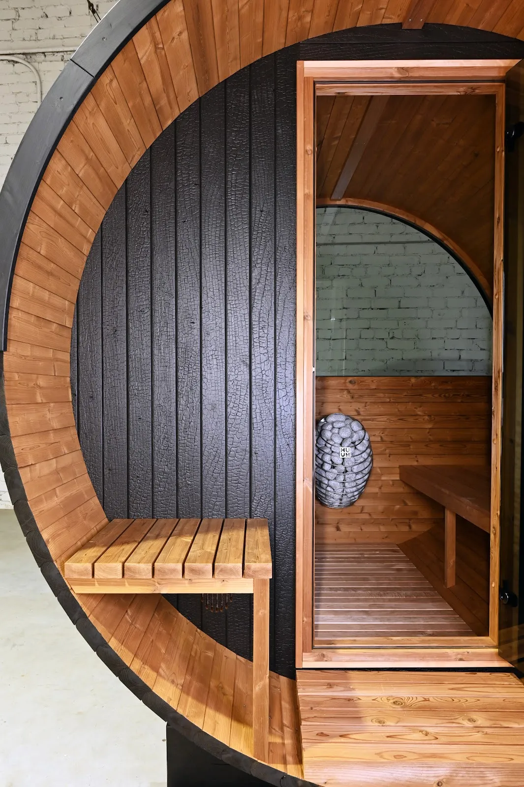 Chillfire Mulberry Black 4 Porch Window sauna, view 6