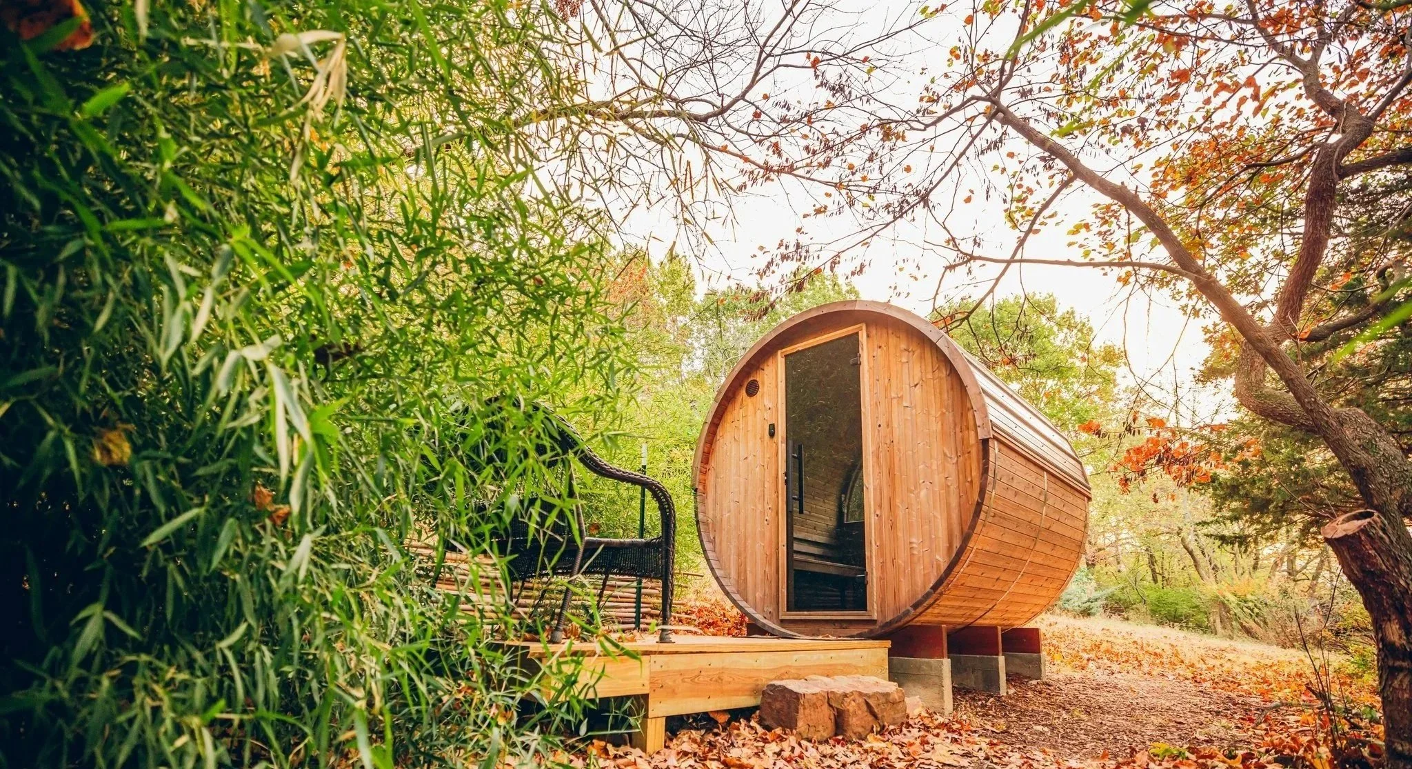 Chillfire pre-fab barrel sauna installed outdoors