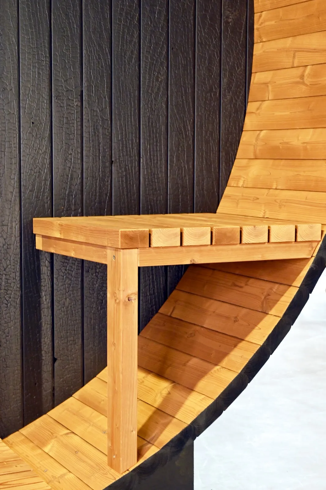 Chillfire Mulberry Black 4 Porch Window sauna, photo 1 of 9