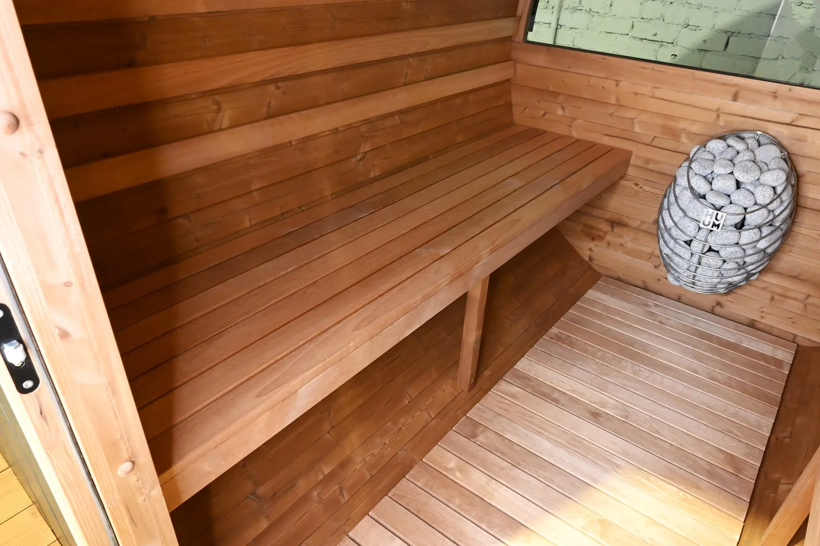 Chillfire Little Buffalo Black 2 Window sauna, view 7